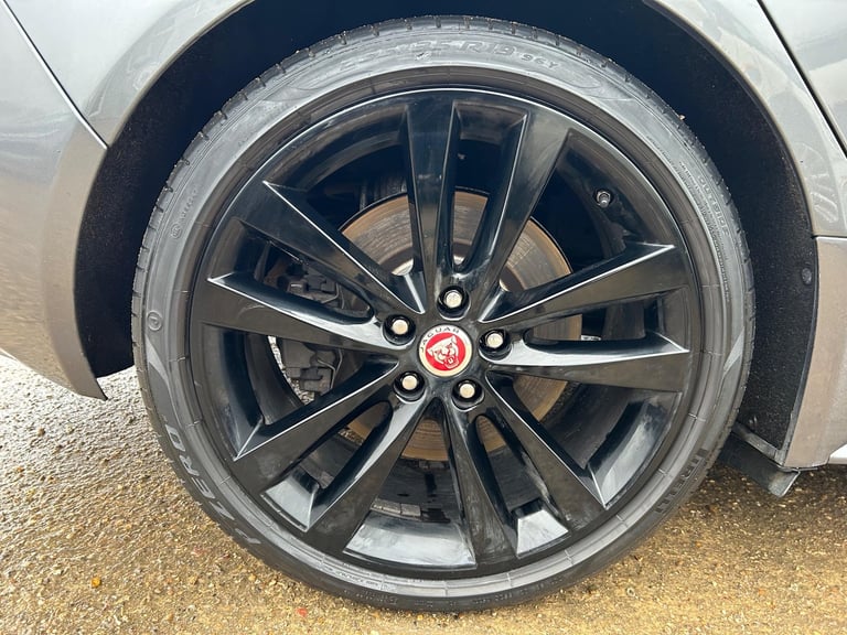 2017 Jaguar XE 2.0d R-Sport Auto AWD Euro 6 (s/s) 4dr Diesel