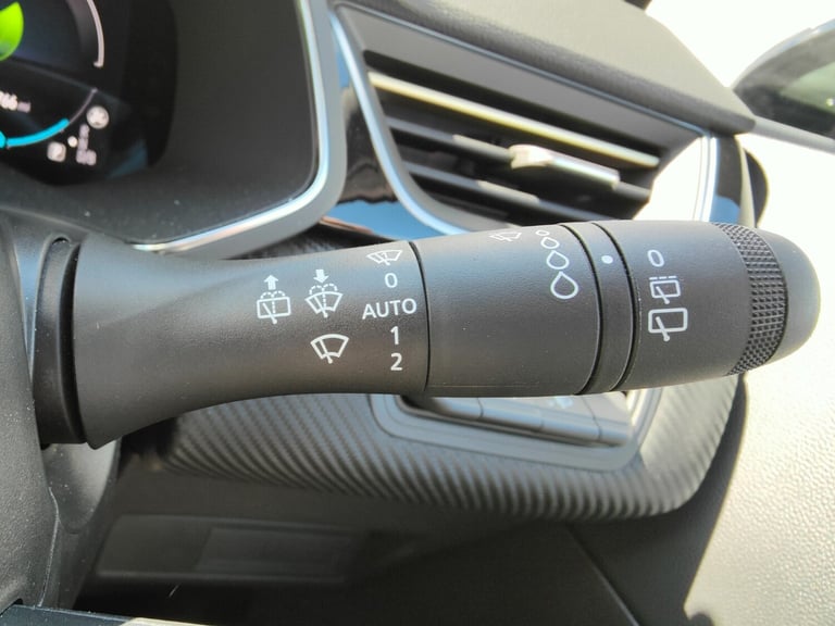 2022 Renault Captur 1.6 E-Tech full hybrid 145 Engineered 5dr Auto Hatchback Hybrid Automatic