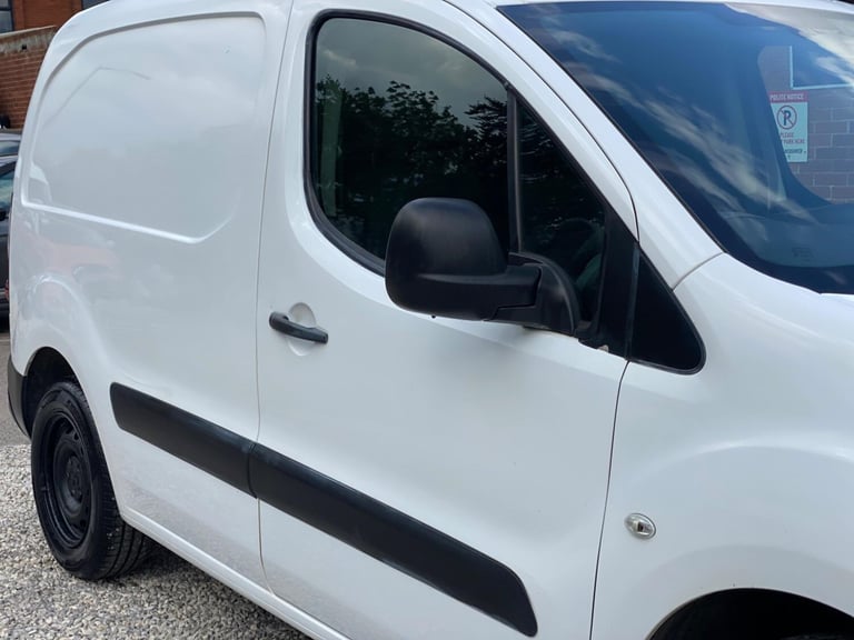 2017 Peugeot Partner 1.6 BlueHDi 651 SE L1 5dr PANEL VAN Diesel Manual