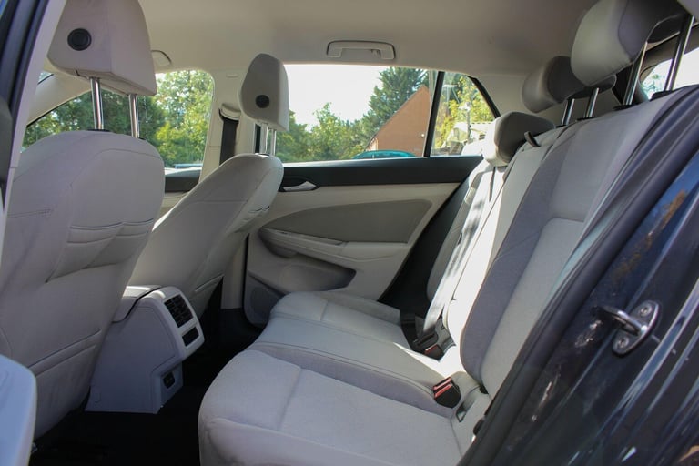 2020 Volkswagen Golf 2.0 TDI Life Euro 6 (s/s) 5dr HATCHBACK Diesel Manual
