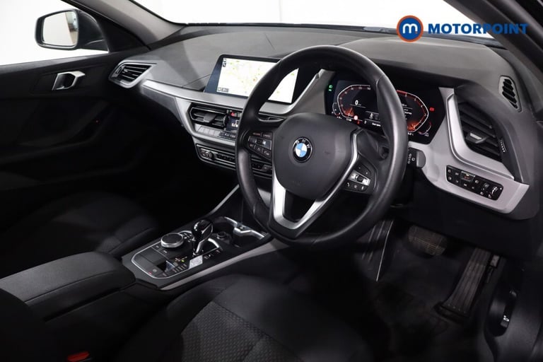 2024 BMW 1 Series 118i [136] SE 5dr Step Auto [Live Cockpit Pro] Hatchback Petrol Automatic