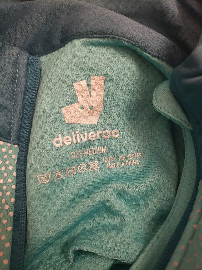 DELIVEROO ADULT LONG-SLEEVED ZIPPED JACKET *NEW WITH TAGS* - SIZE MEDIUM SEE SAS