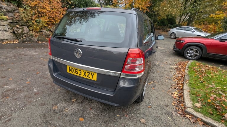 2013 Vauxhall Zafira 1.7 CDTi ecoFLEX Exclusiv [110] 5dr MPV Diesel Manual