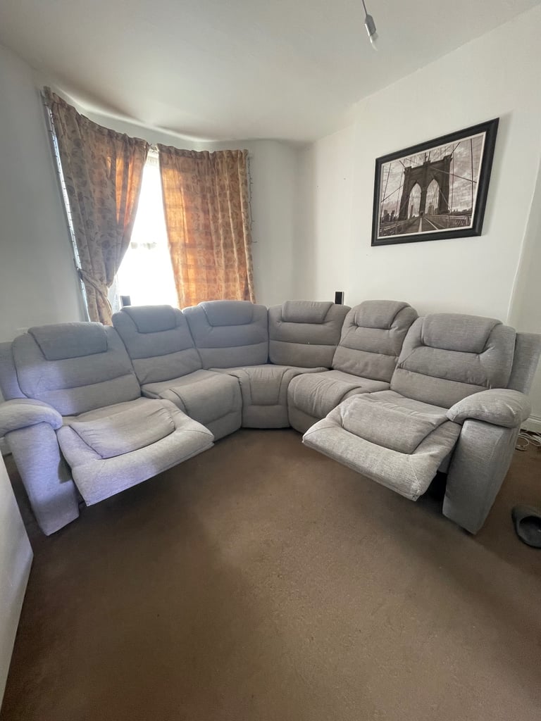 Vancouver Large Light Grey Fabric Recliner Corner Sofa Corner Sofa Recliner – Grey Fabric