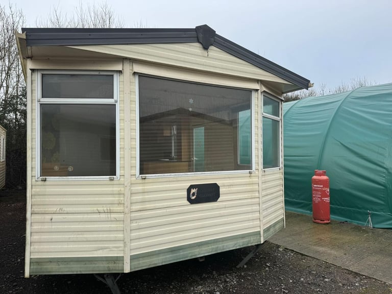 Cheap 12ft wide Renovation Project Static Caravans For Private Land