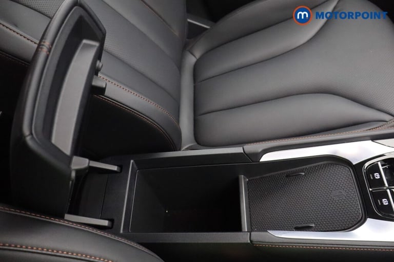 2025 MG MG HS 1.5 T-GDI Trophy 5dr DCT SUV Petrol Automatic