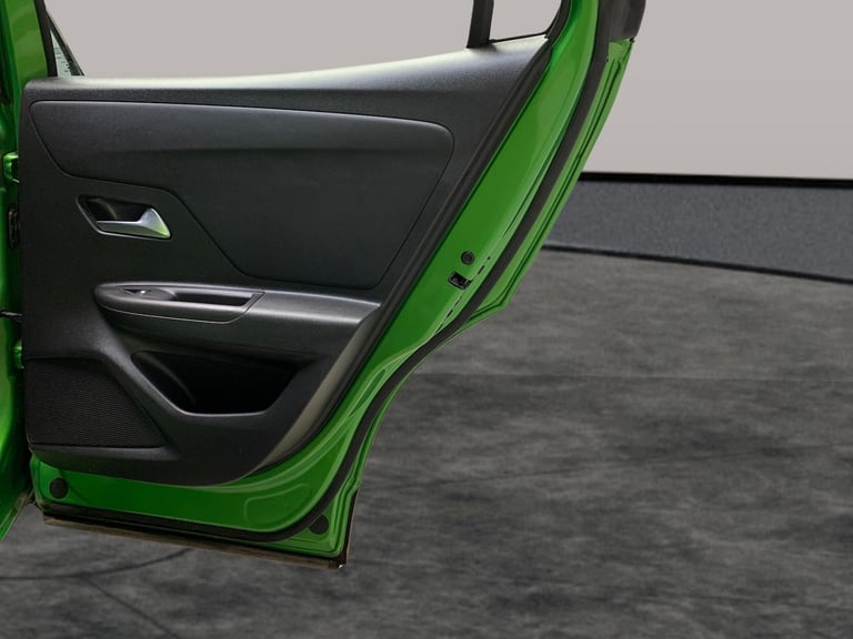 2021 Vauxhall Mokka Electric 50kWh Elite Nav Premium SUV 5dr Electric Auto (136 ps) - REVERSE CAM...