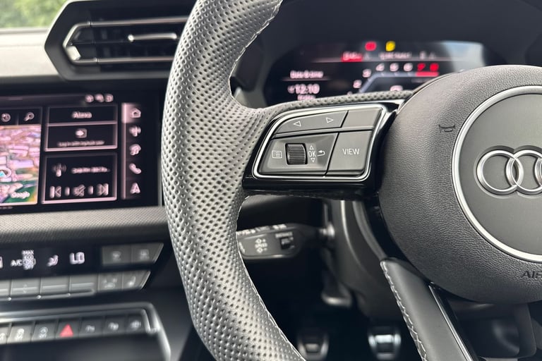 2025 Audi A3 Black Edition 35 TFSI  150 PS 6-speed Saloon PETROL Manual
