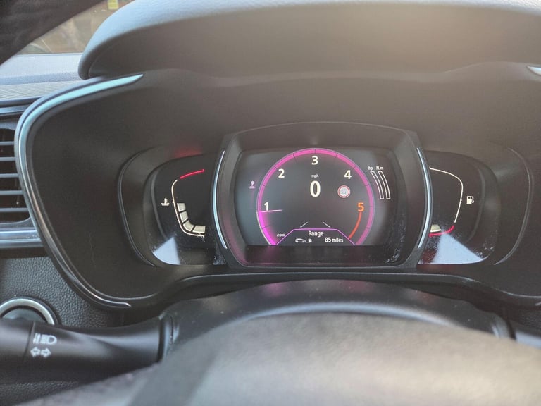 2017 Renault Kadjar 1.5 dCi Signature Nav Euro 6 (s/s) 5dr Diesel