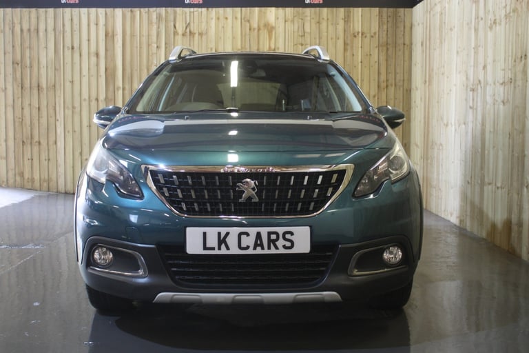 PEUGEOT 2008 1.2 PureTech Allure Premium 2019