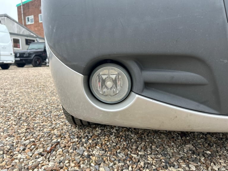 2013 Vauxhall Vivaro 2.0 2900 CDTi Sportive FWD L3 4dr PANEL VAN Diesel Manual