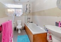 spacious 2 Bedroom apartment in chorlton