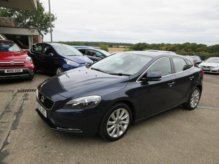 2013 Volvo V40 D3 SE Lux Nav 5dr Geartronic HATCHBACK Diesel Automatic