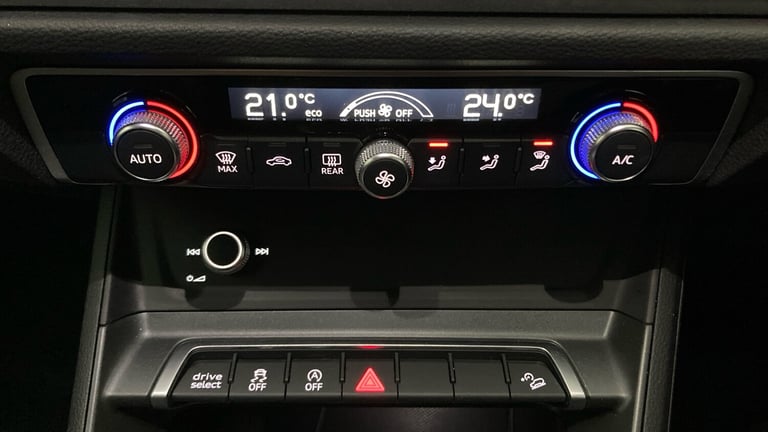 2022 Audi Q3 35 TFSI S Line 5dr S Tronic Petrol Estate Estate Petrol Automatic