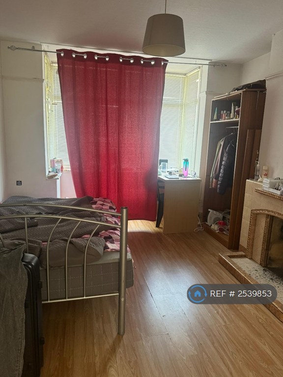 4 bedroom house in Bristol, Bristol, BS7 (4 bed) (#2539853)