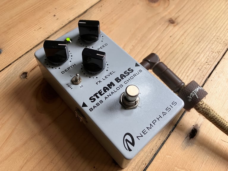Nemphasis Steam Bass - Bass Guitar Analog Chorus Pedal