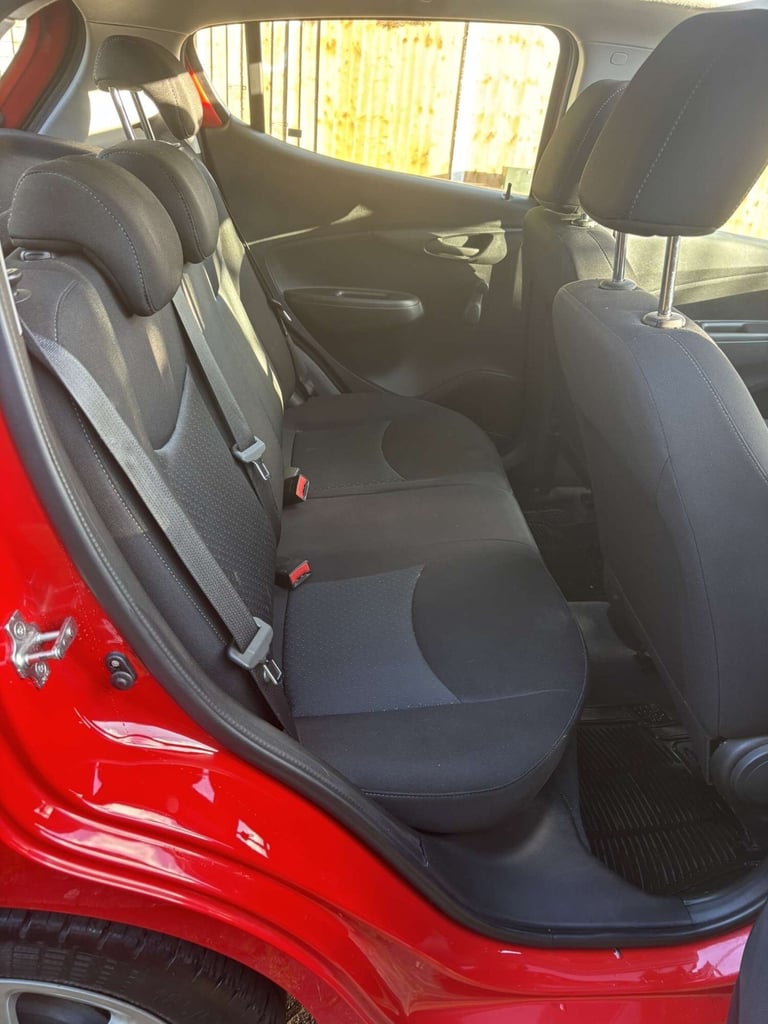 VAUXHALL VIVA 1.0 SE 5dr, Long MOT, Cheap Road Tax, Very Good Spec, Sunroof