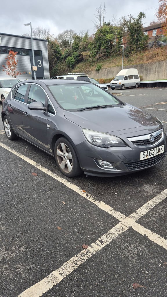 Vauxhall, ASTRA, Hatchback, 2012, Manual, 1598 (cc), 5 doors