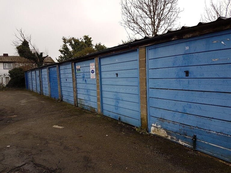 Garage/Parking/Storage to rent: Exeter Road (r/o 32) Hanworth, TW13 5NX