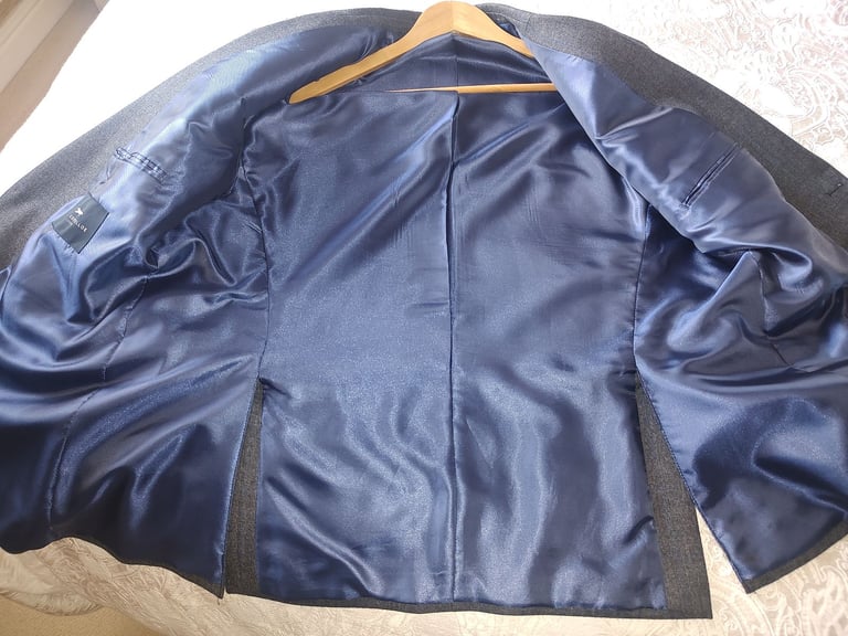 Paul Costelloe gents jacket.
