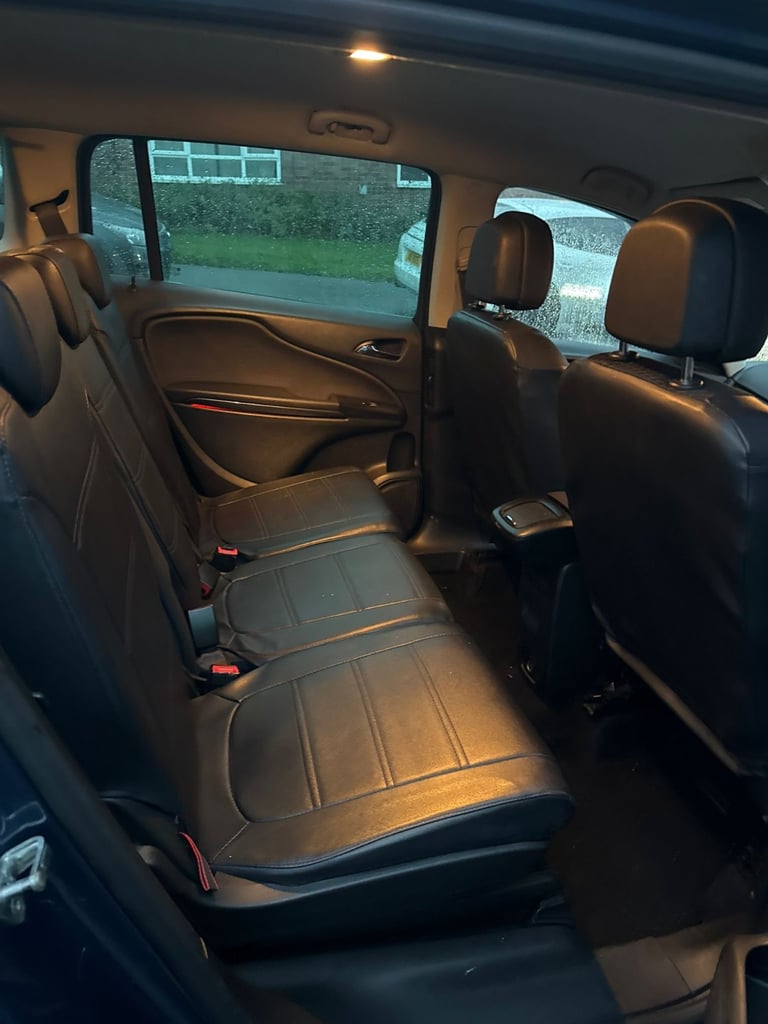 Vauxhall, ZAFIRA,  7 seats MPV, 2017, Manual, 1598 (cc), 5 door