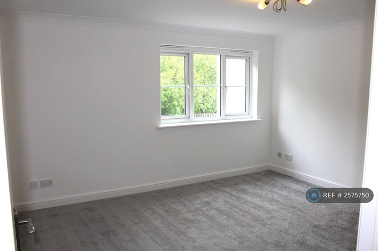 2 bedroom flat in Copperwood Court, Hamilton, ML3 (2 bed) (#2575750)