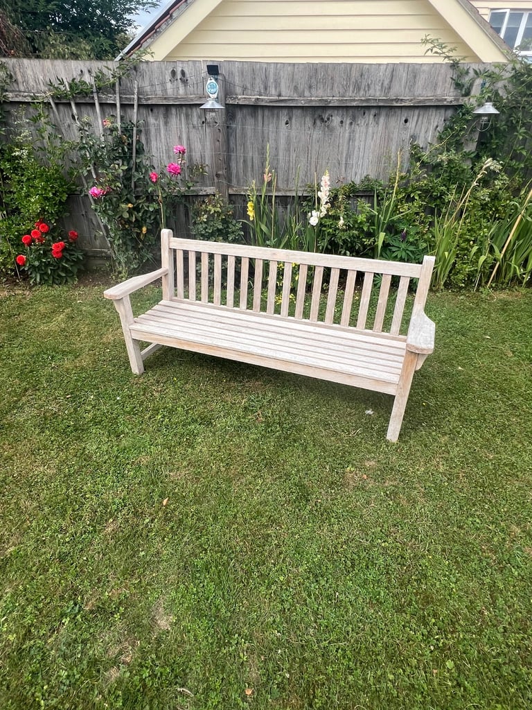 Barlow Tyrie 180cm/6ft ‘London’ Bench, Heavy Silvered Teak