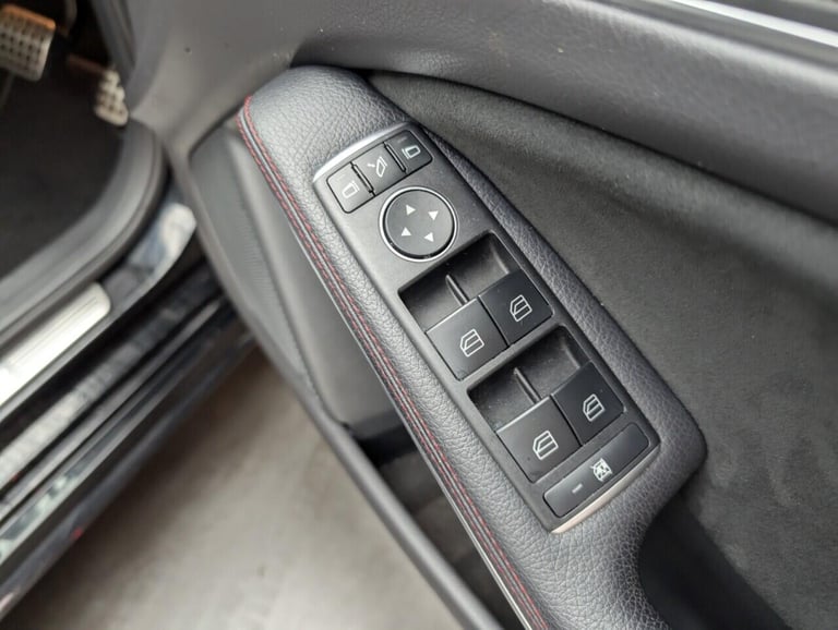 2018 Mercedes-Benz A-Class 2.1 A200d AMG Line (Premium Plus) Hatchback 5dr Diesel 7G-DCT Euro 6 (...