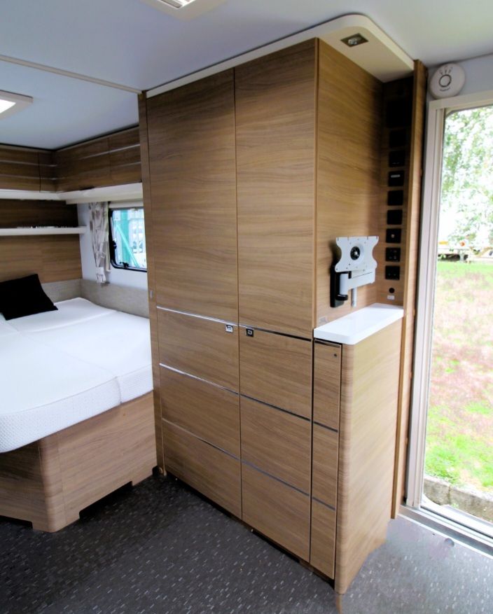 Adria adora 613 UT Thames 