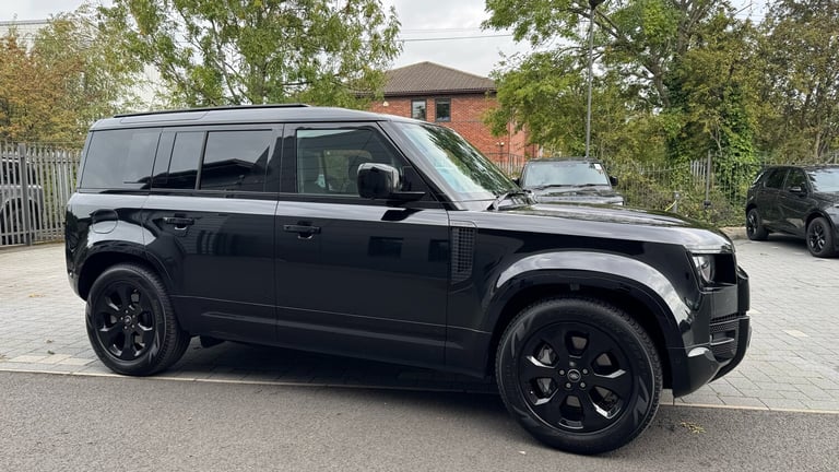 2025 Land Rover Defender 3.0 D350 X-Dynamic HSE 110 5dr Auto Diesel Estate Estate Diesel Automatic