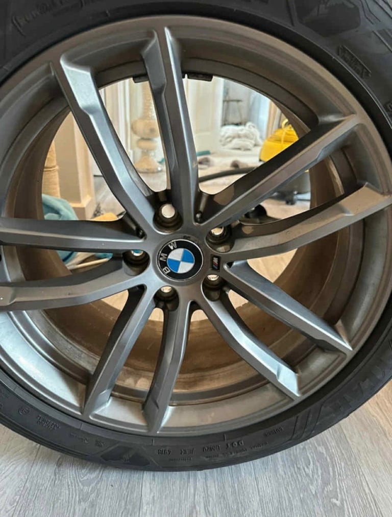 BMW series 5 2019 alloys 