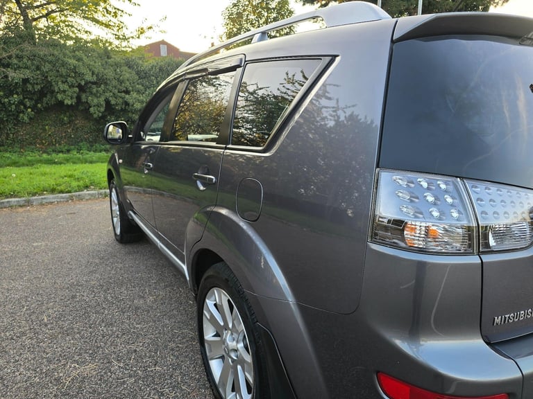2008 Mitsubishi Outlander 2.4 MIVEC Elegance 5dr Auto ESTATE PETROL Automatic