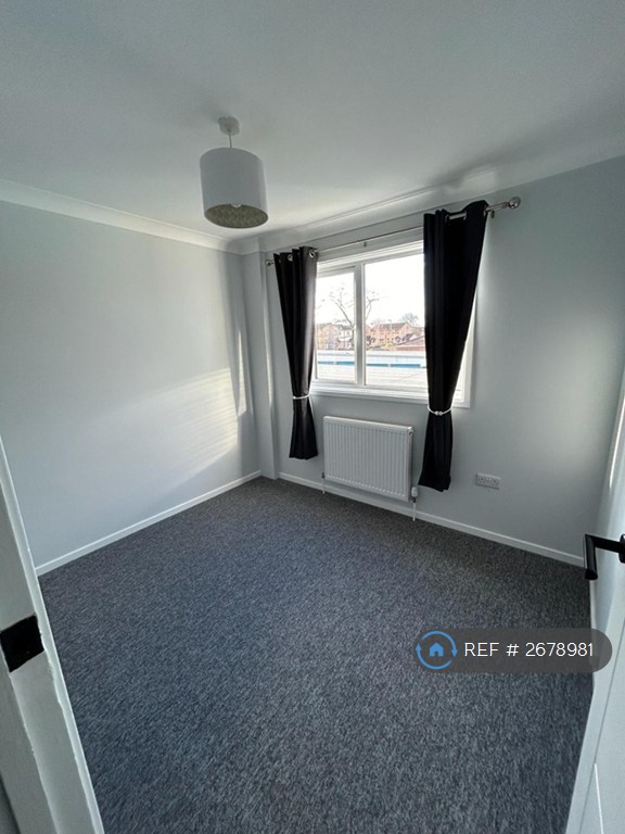 3 bedroom house in Mozart Close, Basingstoke, RG22 (3 bed) (#2678981)