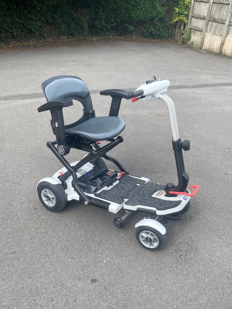 TGA Minimo Folding Mobility Scooter 