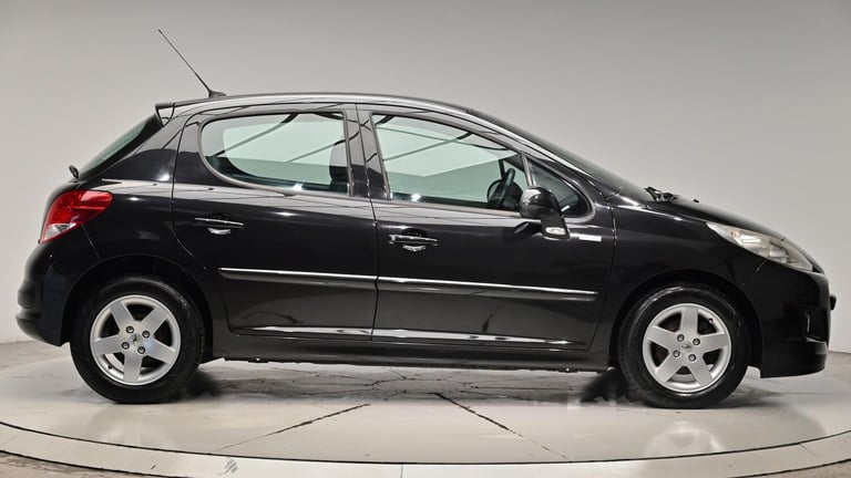2010 Peugeot 207 1.4 Millesim 5dr HATCHBACK PETROL Manual