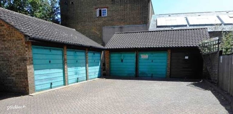 Garage to rent in Ponders End (EN3) | Stashbee