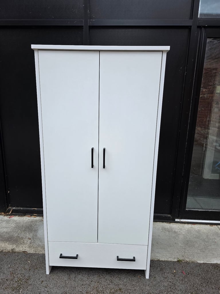 Obaby Nika Double Wardrobe – Contemporary White Wood Effect Nursery Storage