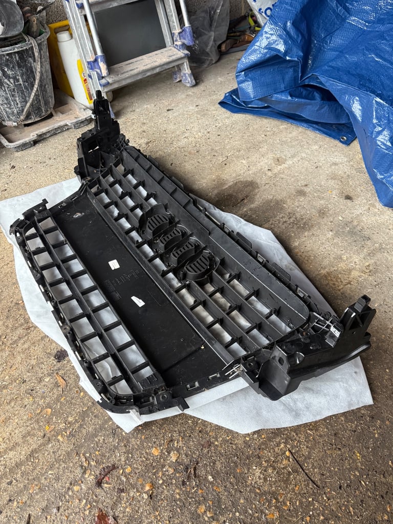 Audi A5 front grille