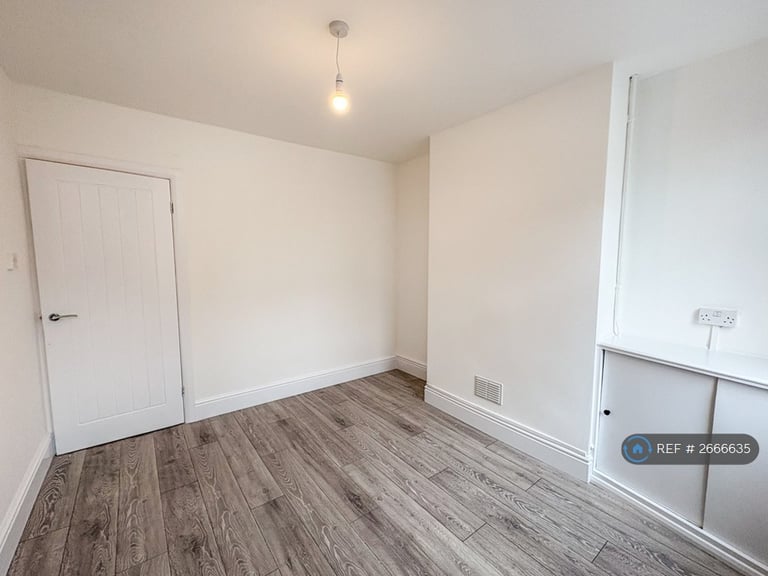 2 bedroom house in Canal Street, Ilkeston, DE7 (2 bed) (#2666635)