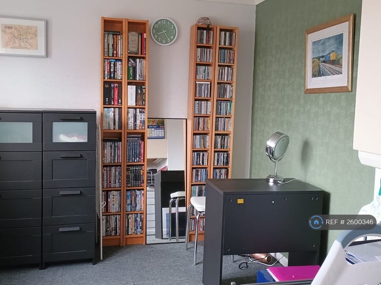 4 bedroom house in Bradley Croft, Balsall Common, Coventry, CV7 (4 bed) (#2600346)