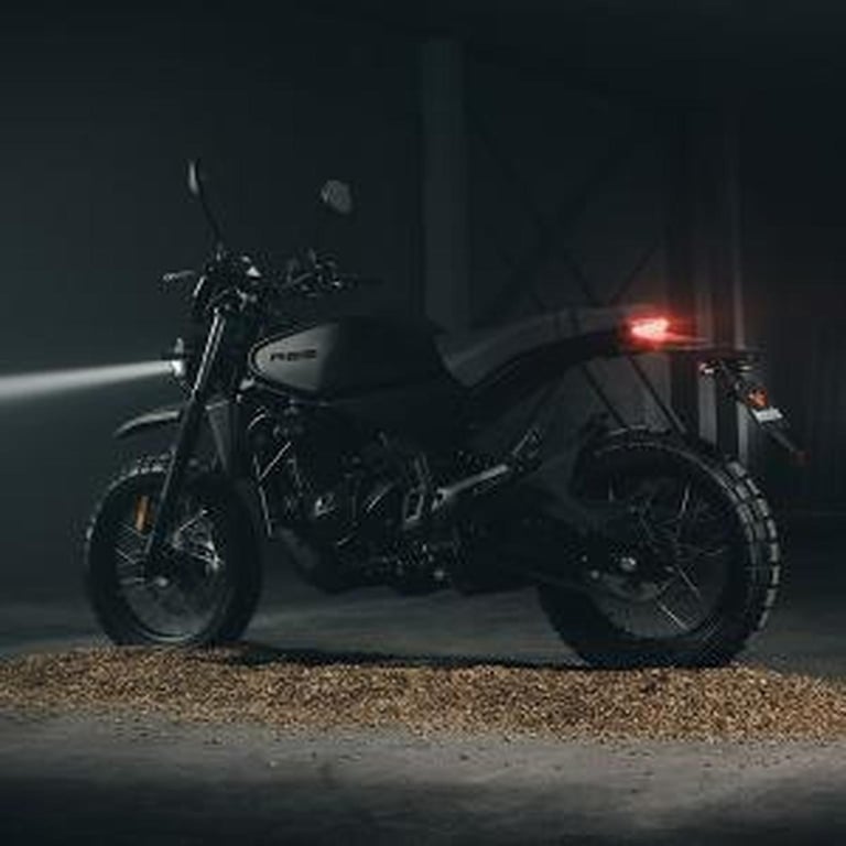 LEXMOTO RSS 125 SCRAMBLER 2025 Petrol Manual in Grey