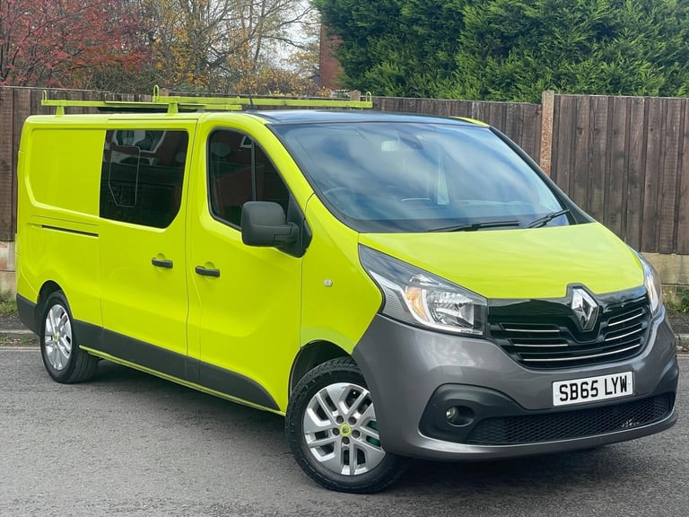 2015 Renault Trafic 1.6 dCi 29 Sport Crew Van LWB Euro 5 5dr WINDOW VAN Diesel Manual