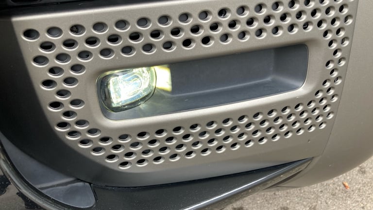 2024 Land Rover Defender 3.0 D250 X-Dynamic HSE 90 3dr Auto Diesel Estate Estate Diesel Automatic