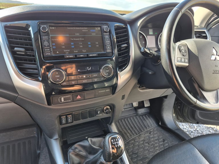 Mitsubishi, L200, Pick Up, 2016, Manual, 2442 (cc)