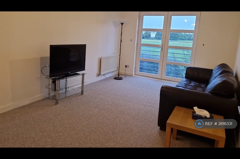 2 bedroom flat in Gylemuir Road, Edinburgh, EH12 (2 bed) (#2616331)