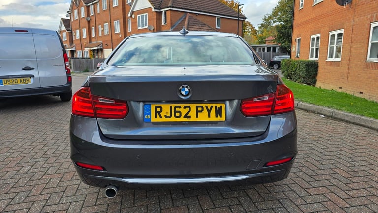 2013 Bmw 3 Series 320I Modern Manual Petrol Saloon Ulez Free 