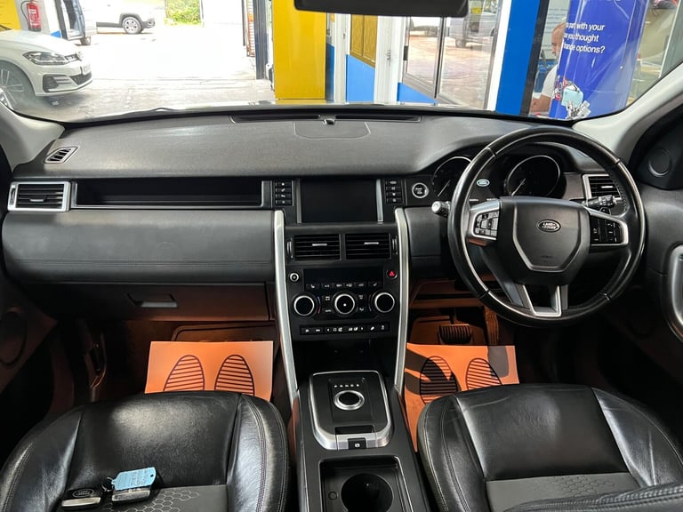 2017 Land Rover Discovery Sport 2.0 TD4 SE Tech SUV 5dr Diesel Auto 4WD Euro 6 (s/s) (180 ps) EST...