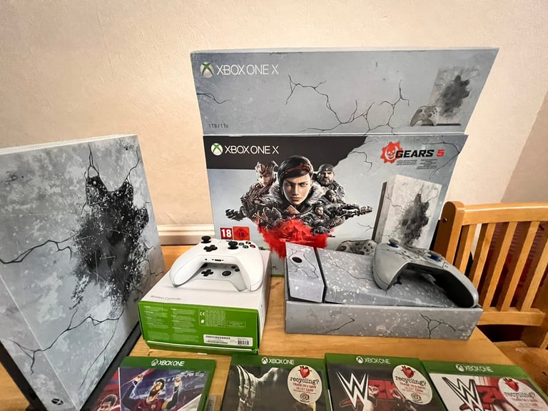 X box one x limited edition 
