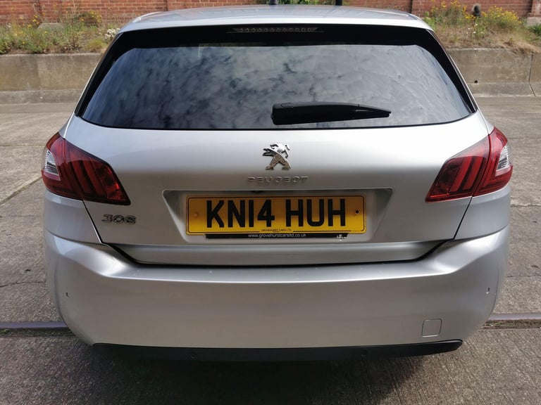 PEUGEOT 308 1.6 e-HDi Feline 2014