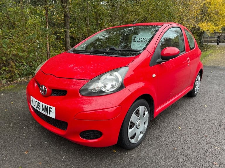 2009 Toyota AYGO 1.0 VVT-i + Hatchback 3dr Petrol Manual Euro 4 (67 bhp) Hatchback Petrol Manual